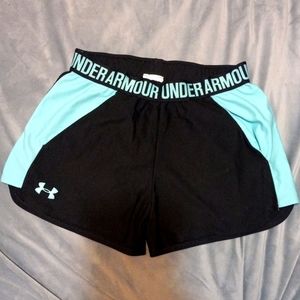 Under Armour shorts size xs